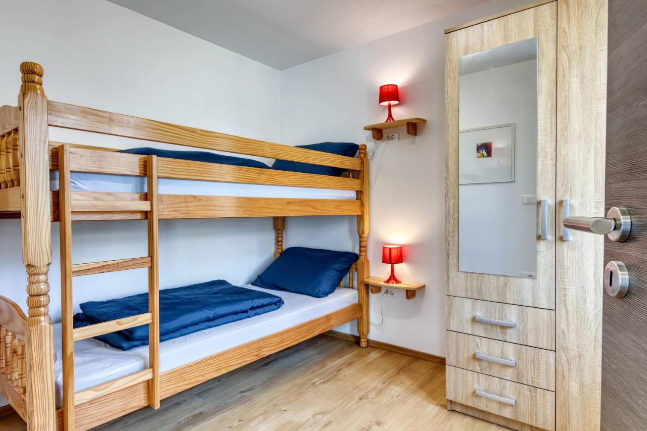 Holiday House "Laurus Garden" With Private Parking Medulin Extérieur photo